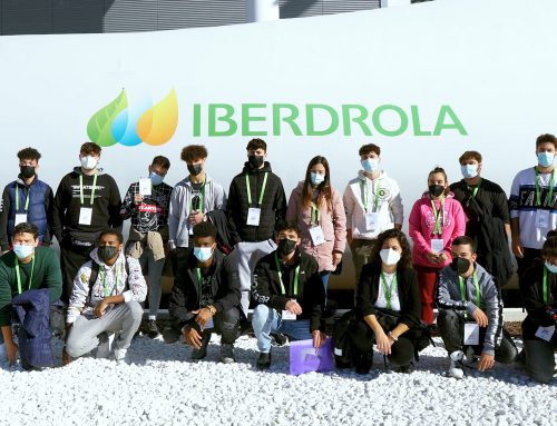 El grupo de jóvenes del Programa Inspira, junto con la Fundación Iberdrola, visita por primera vez el Campus Iberdrola de San Agustín de Guadalix